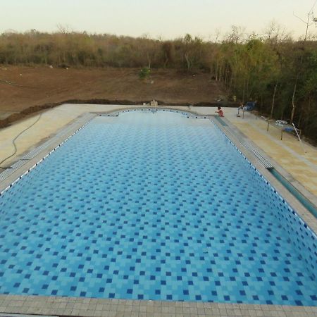 Amber Farm Hotell Sasan Gir Eksteriør bilde